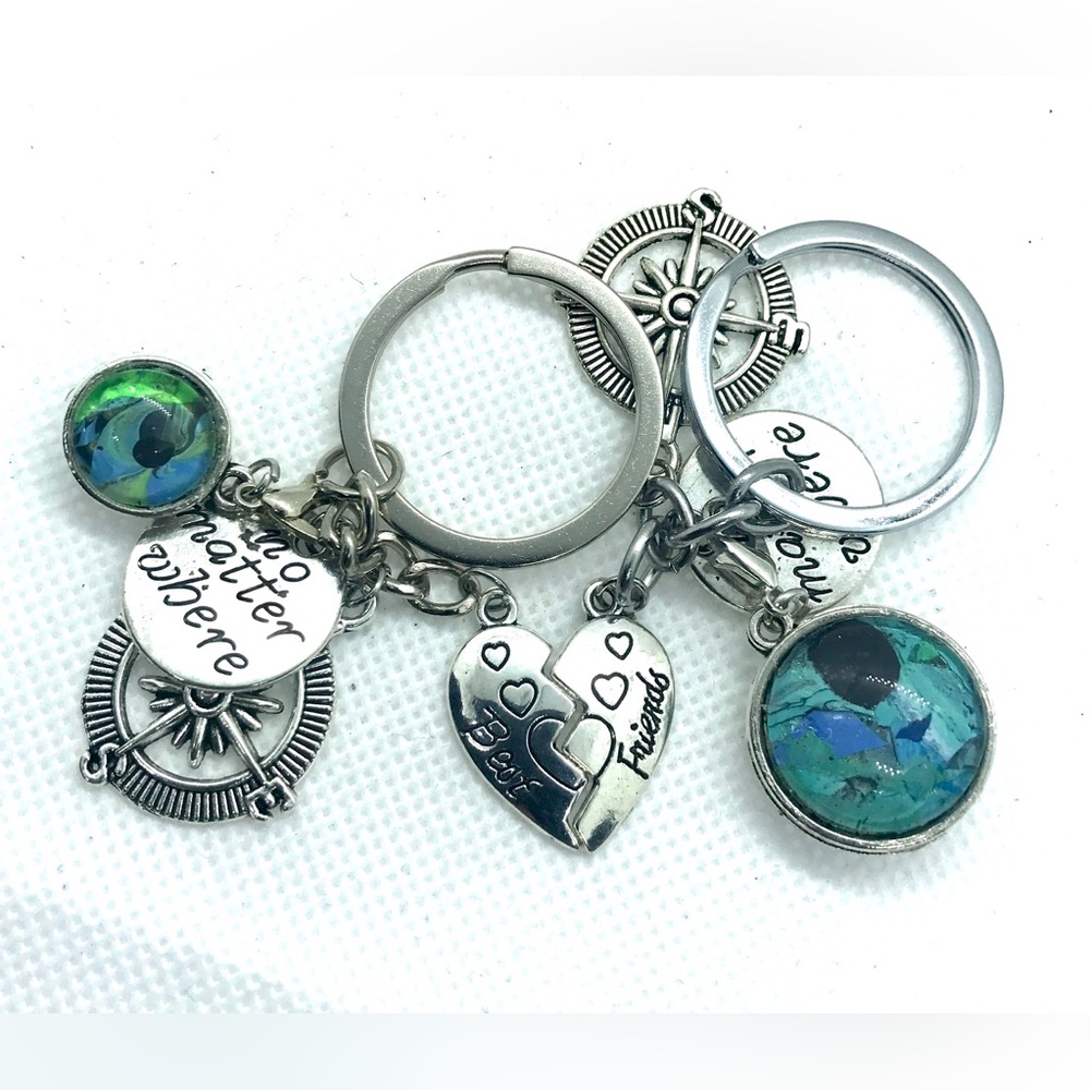 Keychain Best Friends No matter where Pair with handmade globes domes